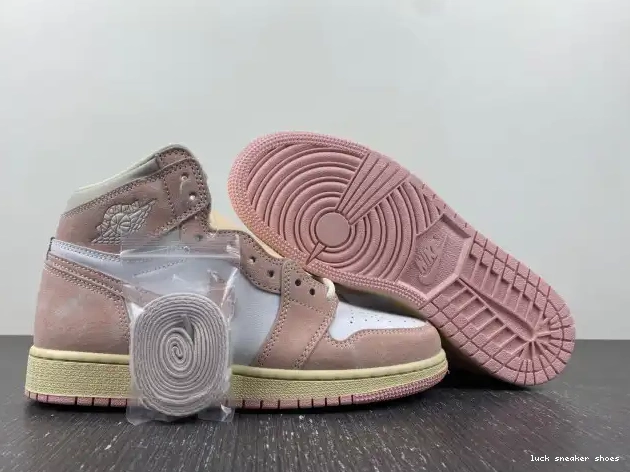 Rep LUCY (Women's) 1 Air Pink Washed FD2596-600 High OG Jordan Retro 0527